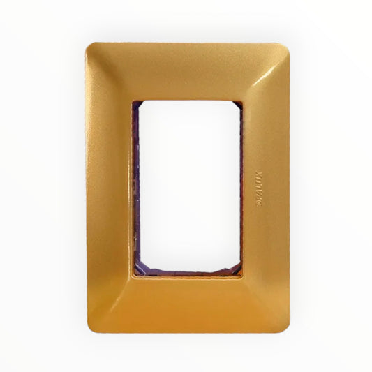 PLACA TRIPLE C/SOPORTE ORO/GOLD BM203.GLD